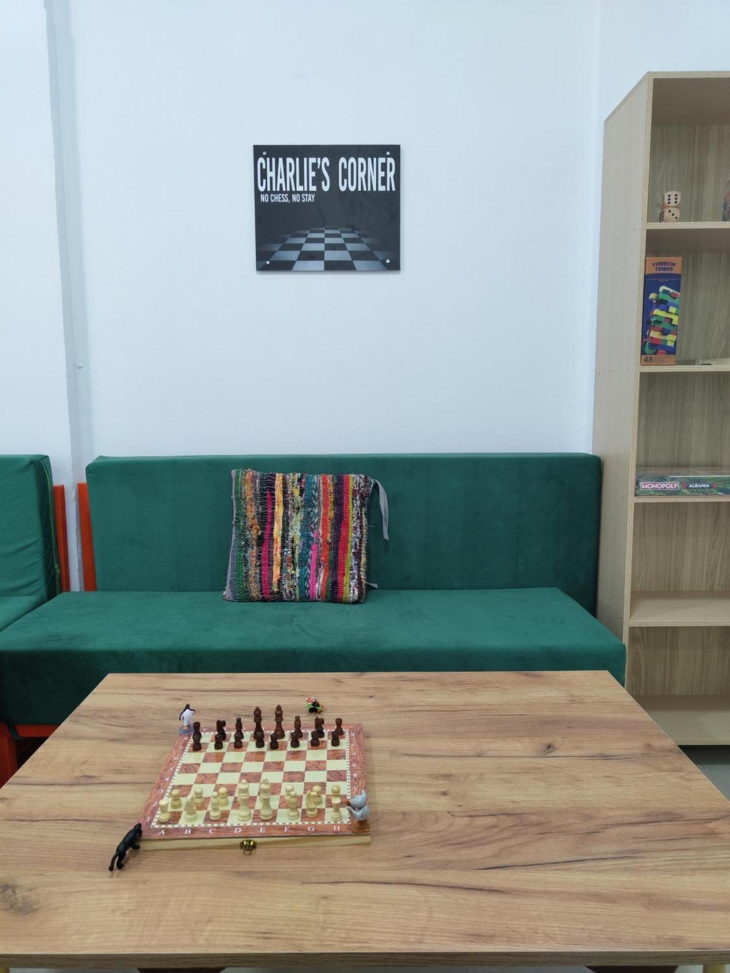 Tias Hostel ชโคเดอร์ ภายนอก รูปภาพ