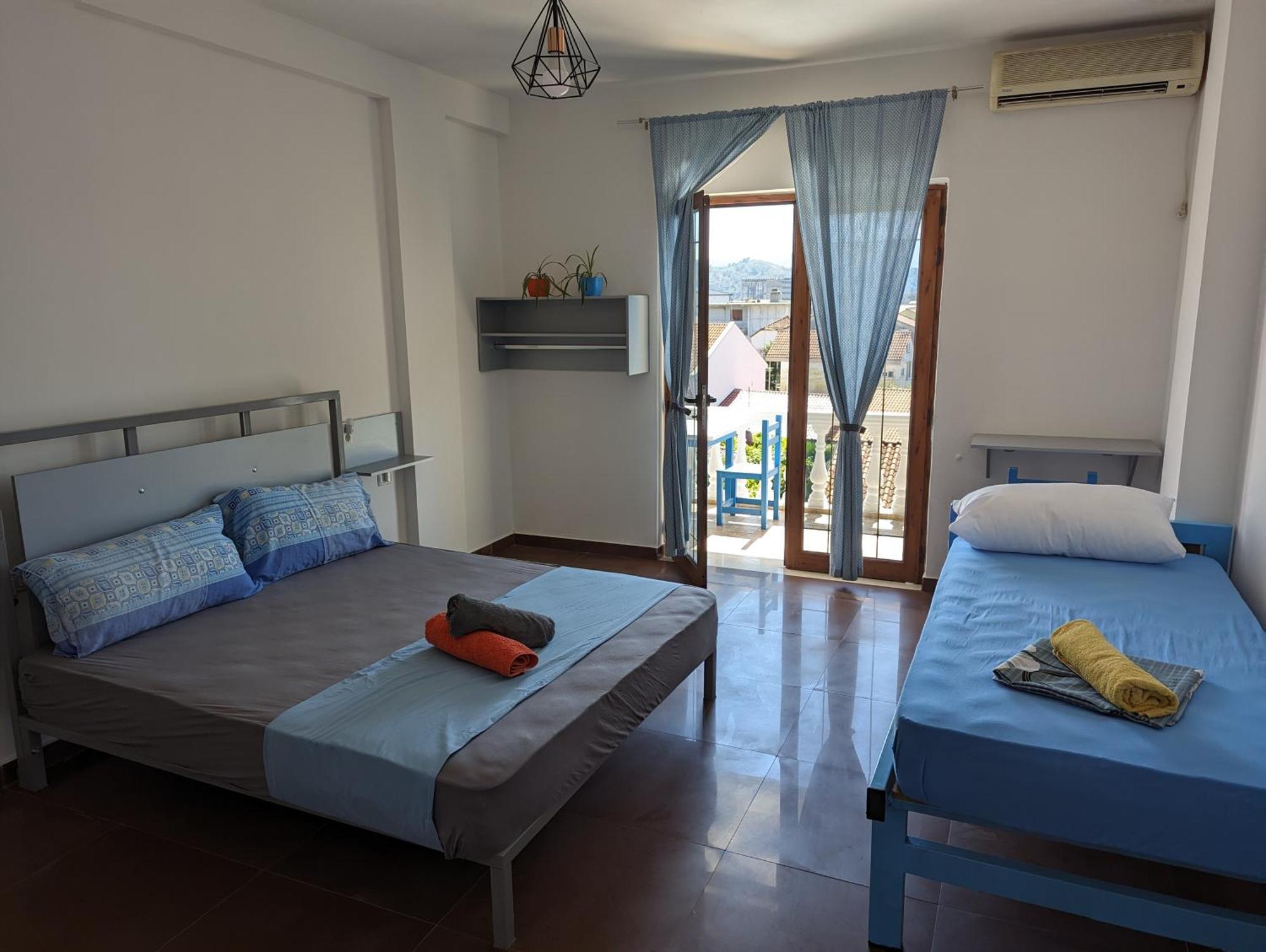 Tias Hostel ชโคเดอร์ ภายนอก รูปภาพ