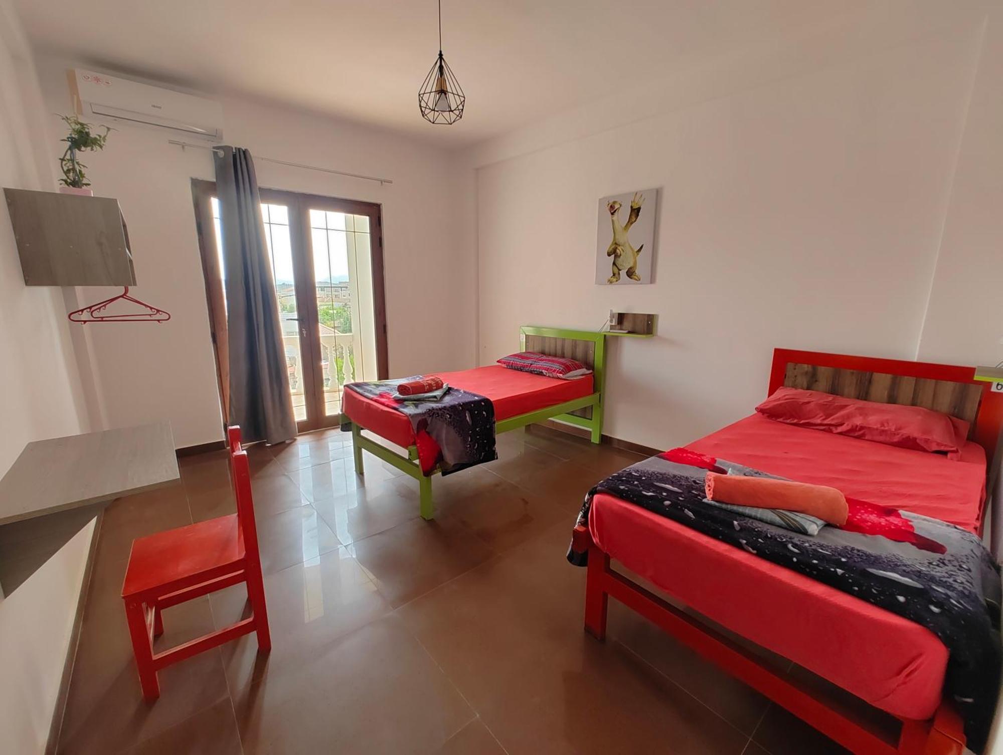 Tias Hostel ชโคเดอร์ ภายนอก รูปภาพ